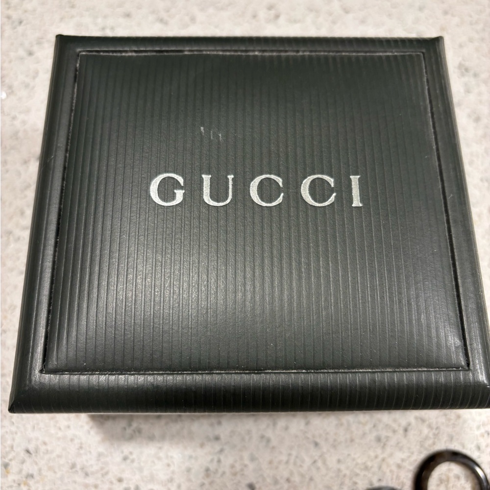 Gucci ring watch - Picture 6 of 6